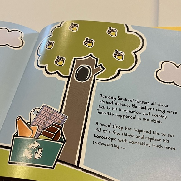 Scaredy squirrel at night Scaredy squirrel makes a friend hardback books AR - Picture 15 of 16